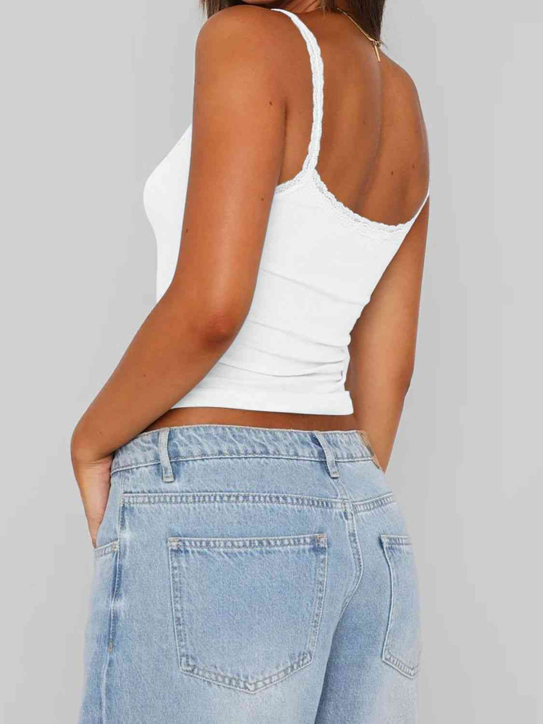 Stilla | Trim Straight Neck Cami