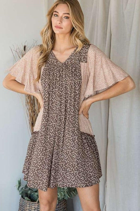 Stilla | Print Ruffle Kjole