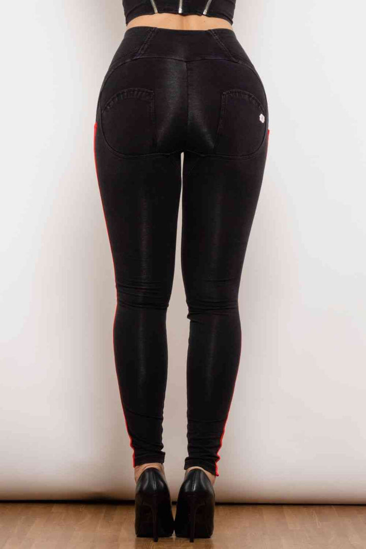 Stilla | Stribet Zip Lukning Høj Talje Jeans