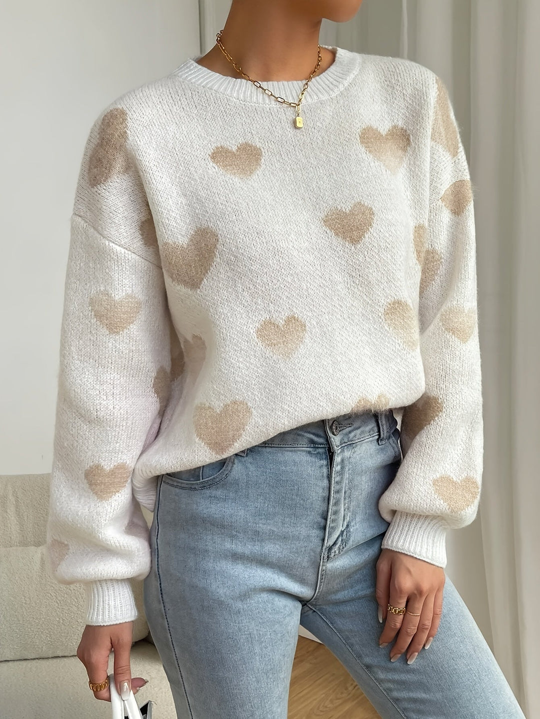 Stilla | Loose sweater with hearts women's