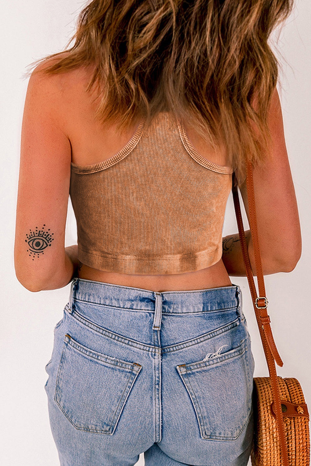 Stilla | Neck Racerback Tank
