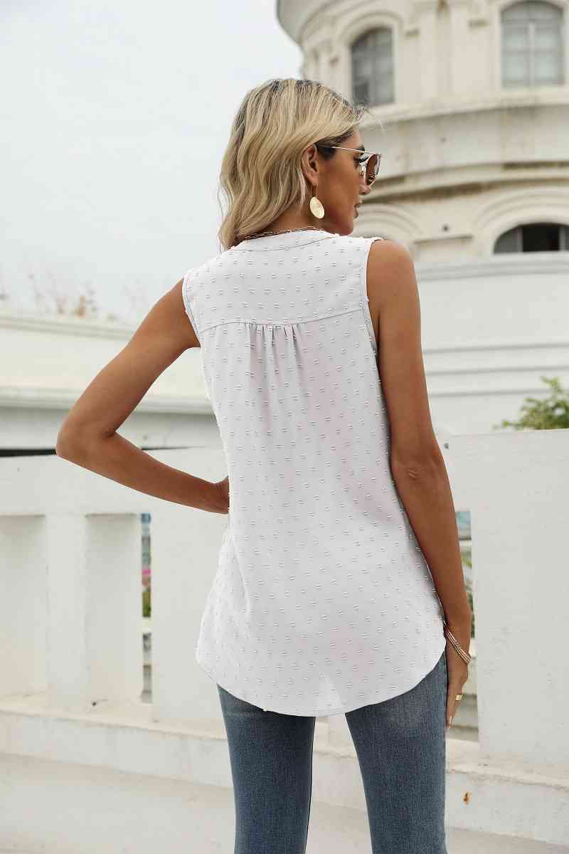 Stilla | Dot Notched Neck Tank