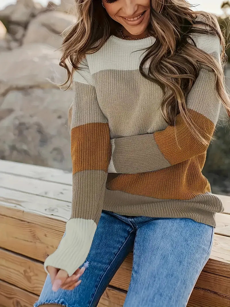 Stilla | Rundhals Pullover Dame I Multifarvet Strikmateriale