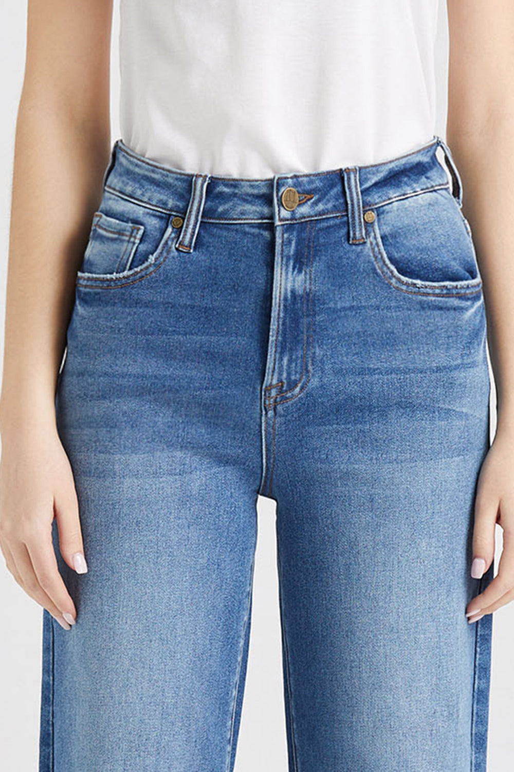 Stilla | Full Size Høj Talje Kattev Whisker Bred Skinds Jeans