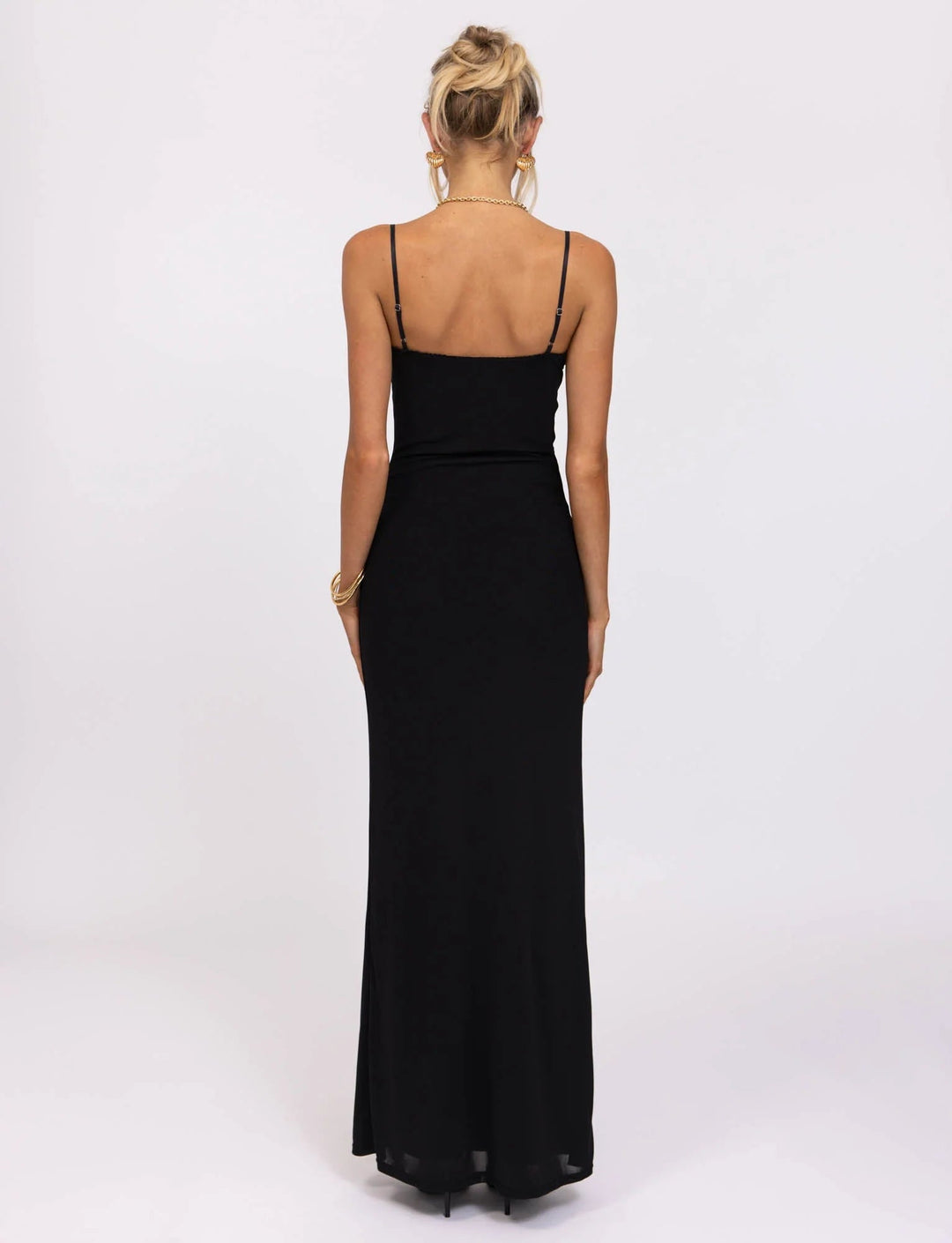 Stilla | Graceful Spaghetti Straps V-hals Maxi Kjole Kvinders