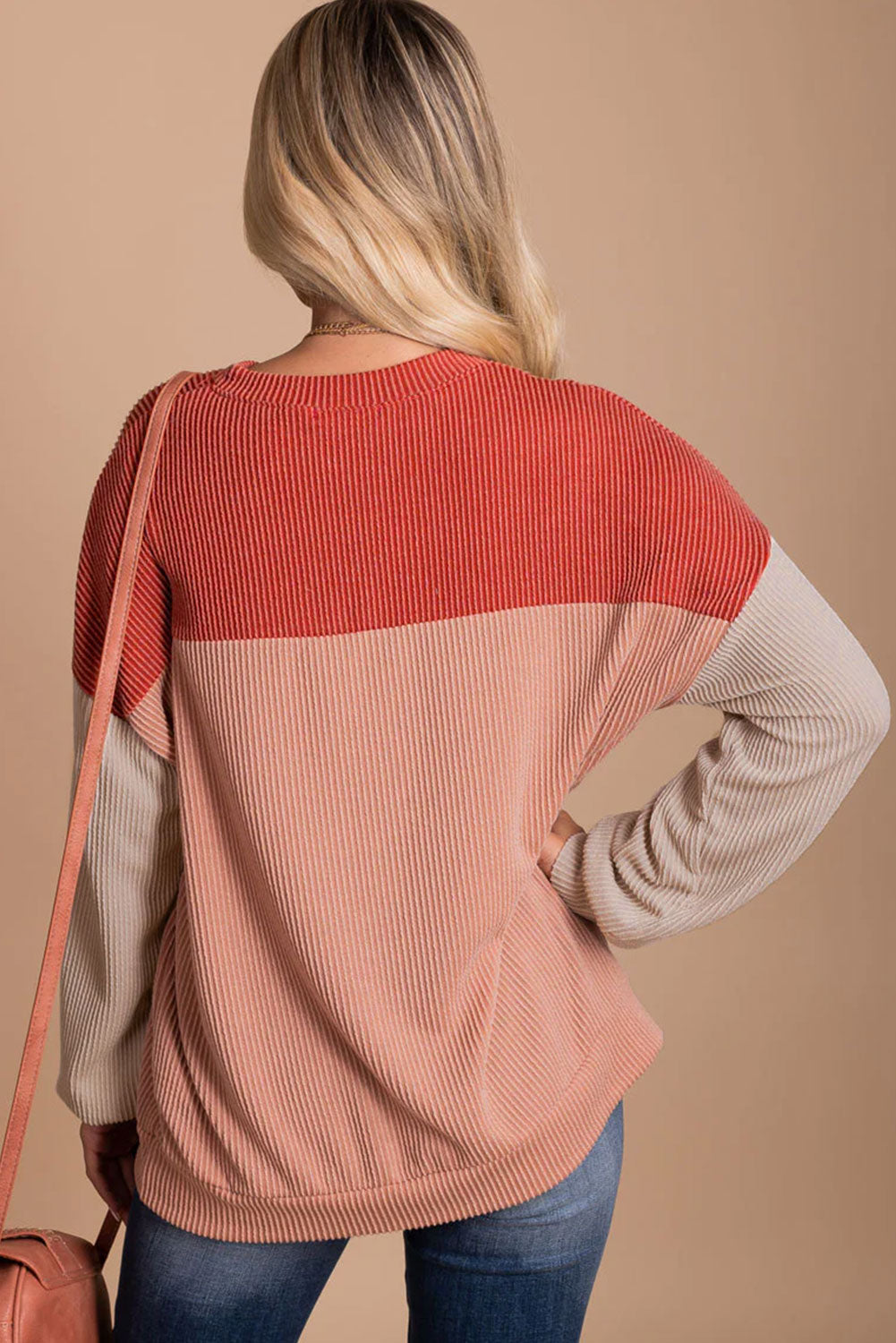 Stilla | Moderigtig og Trendy Hud