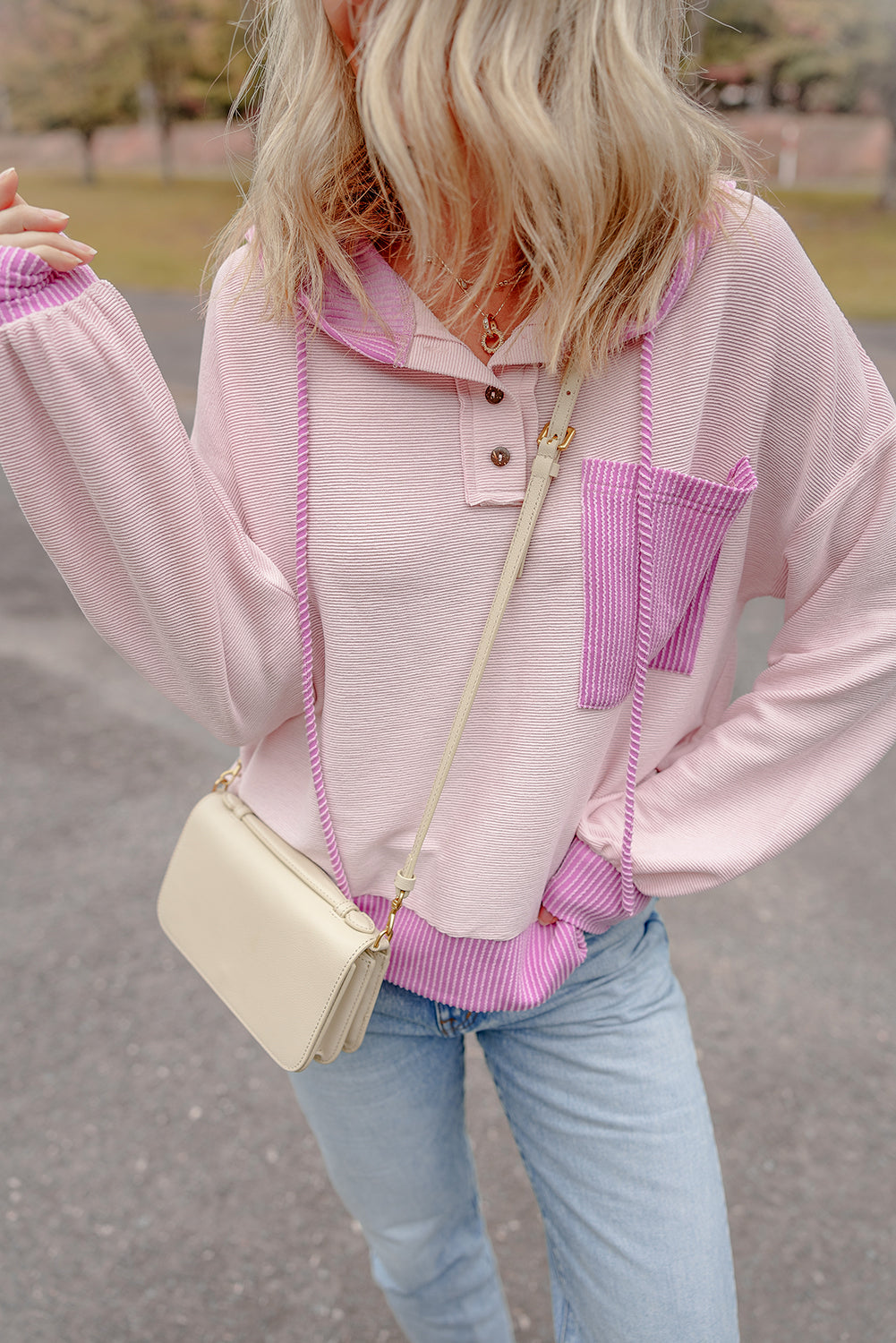 Stilla | Klassisk og Elegant Sweatshirt Med Hætte