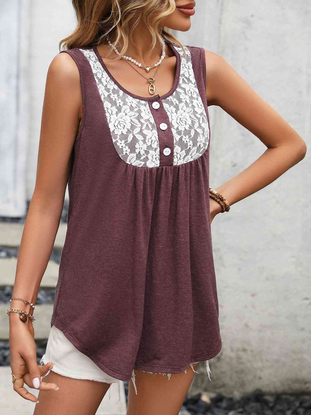 Stilla | Blonde Kontrast Scoop Neck Tank