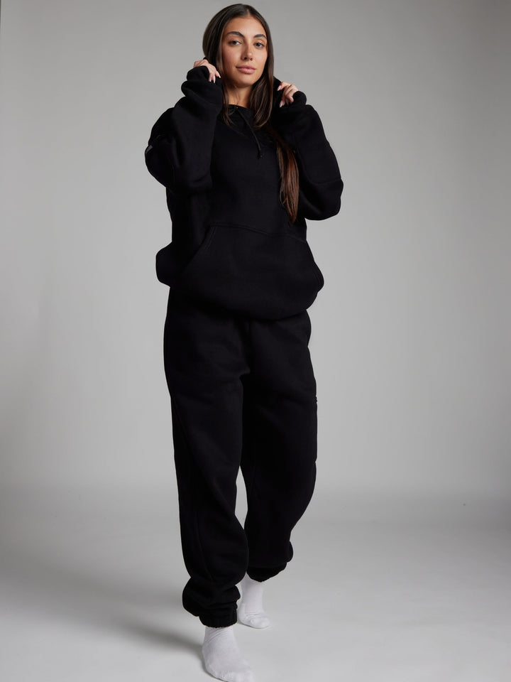 Stilla | Cozy Travel Hoodie med Flytilstand Grafisk
