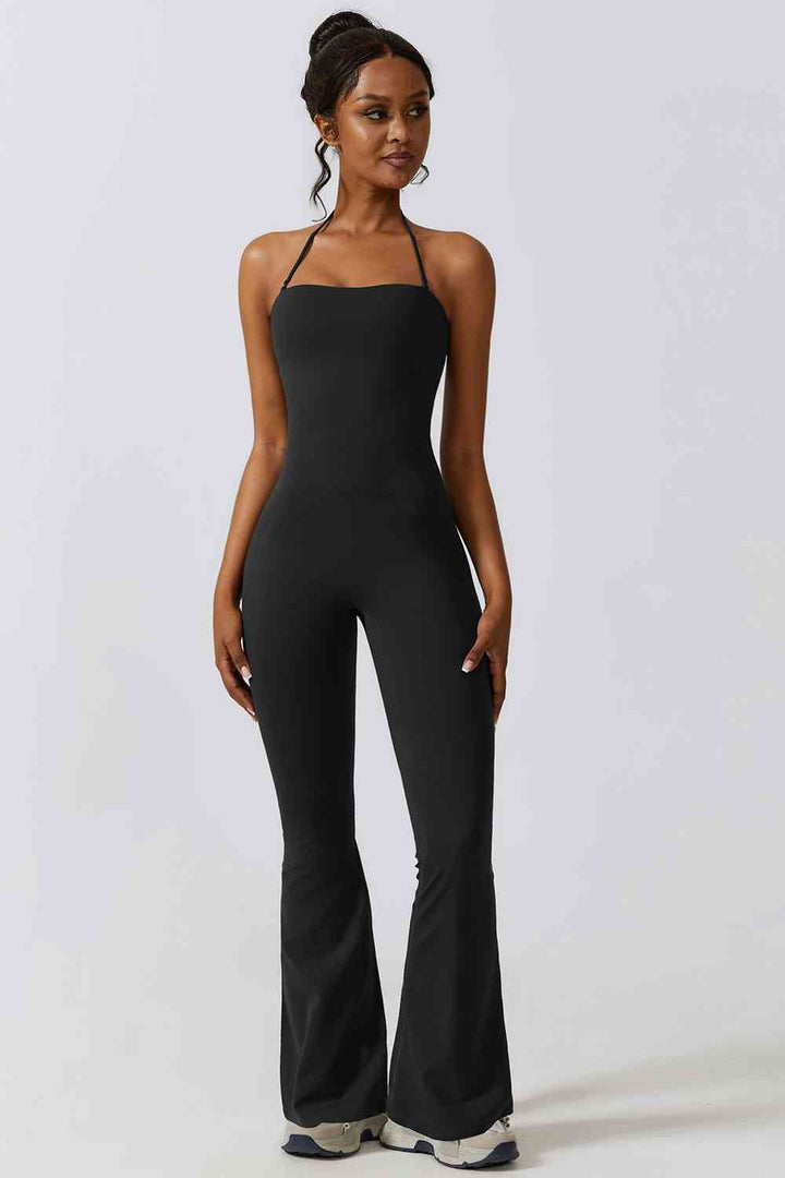 Stilla | Hals Flare Sport Jumpsuit