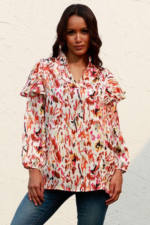 Stilla | Nochted Neck Ruffled Bluse