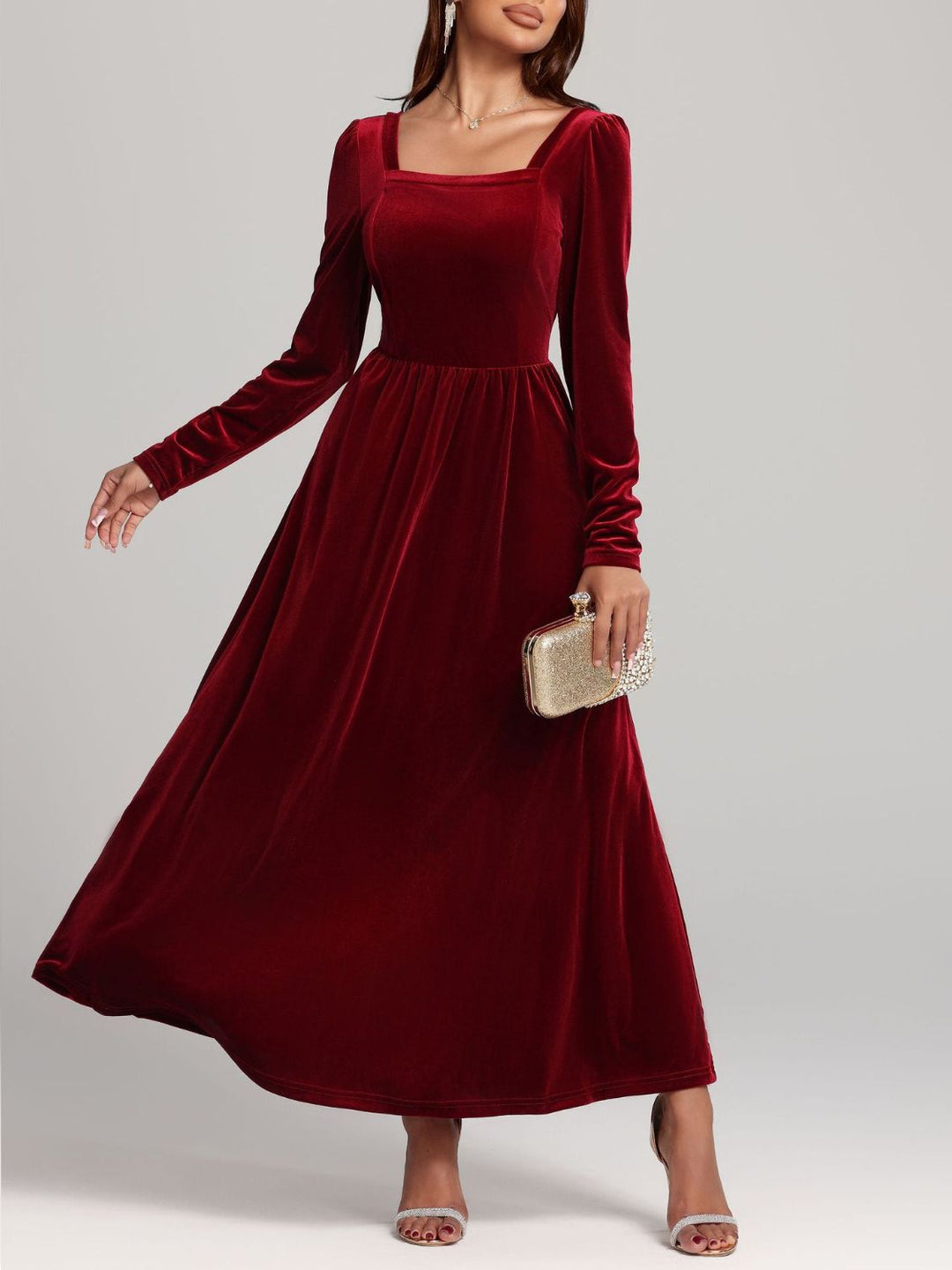 Stilla | Square Neck Langærmet Kjole