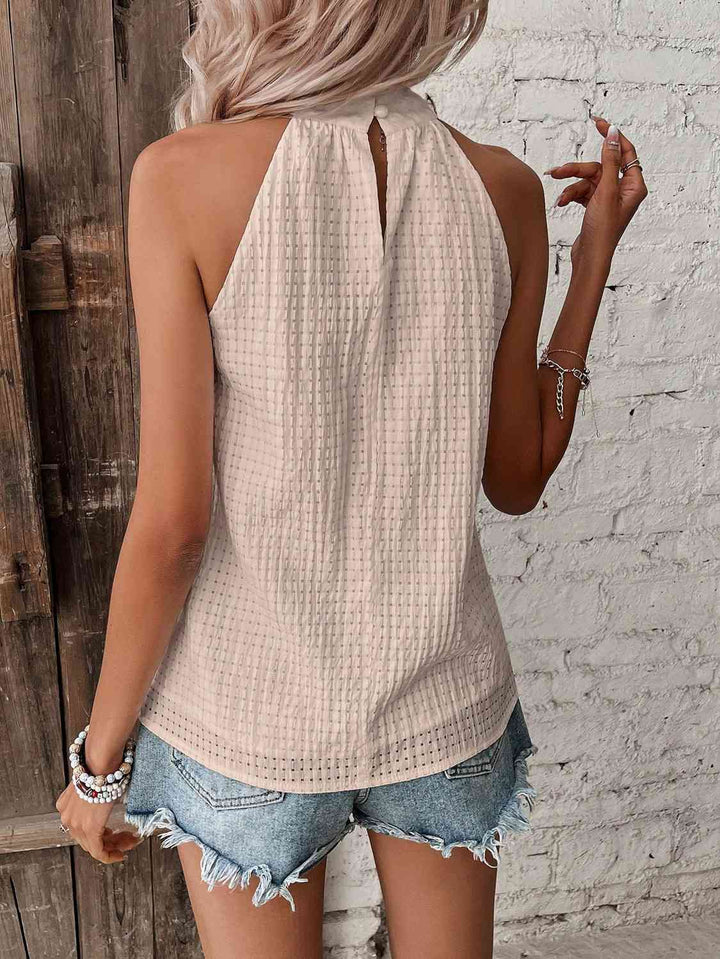 Stilla | Neck Dot Detail Top