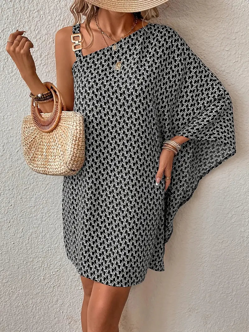 Stilla | Asymmetrisk Kjole Med All-over Print