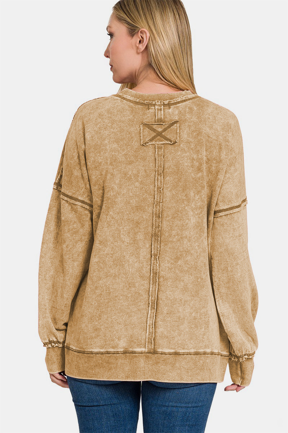 Stilla | Sweatshirt med synlige syninger, rund krave og faldende skuldre