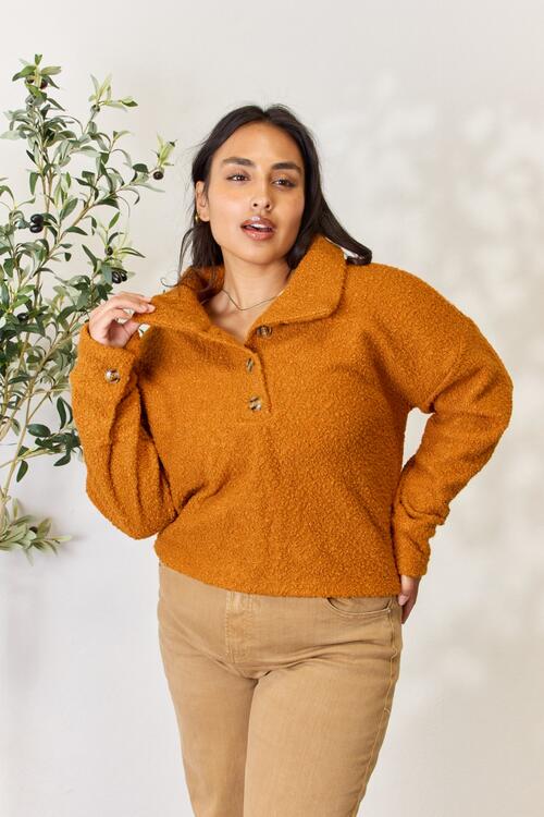 Stilla | Code Fuld Størrelse Halv Knap Turtleneck Sweatshirt