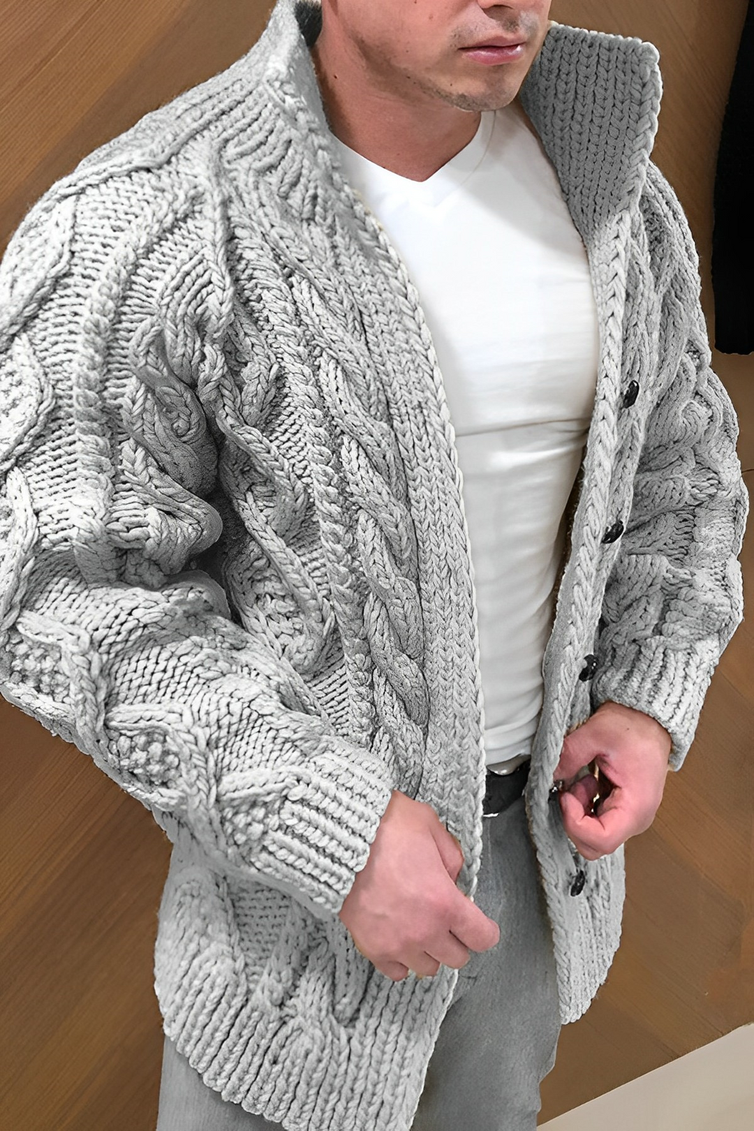 Stilla | Strikpullover med snoet mønster