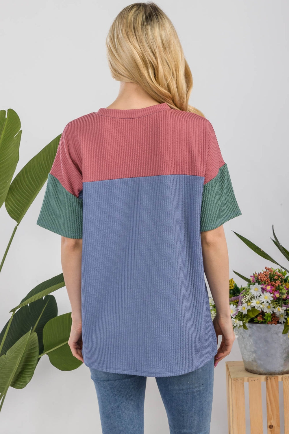 Stilla | Full Size Ribbed Color Block T-Shirt