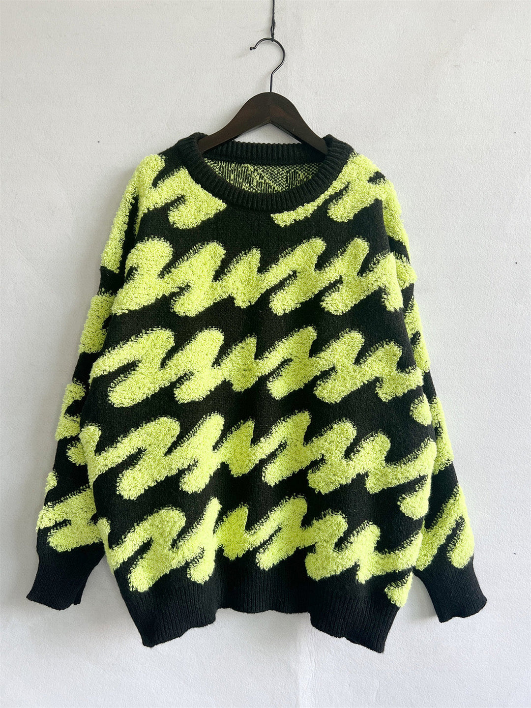 Stilla | Stribet Droppet Skulder Sweater