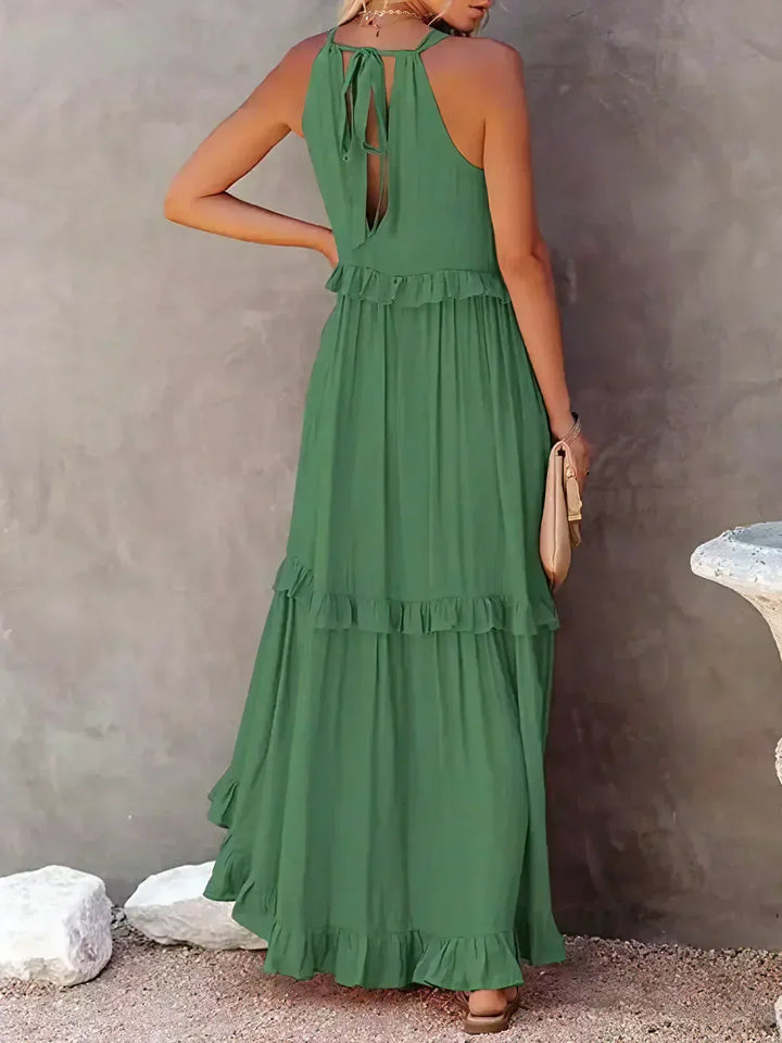 Stilla | Halter Ruffle Max Kjole
