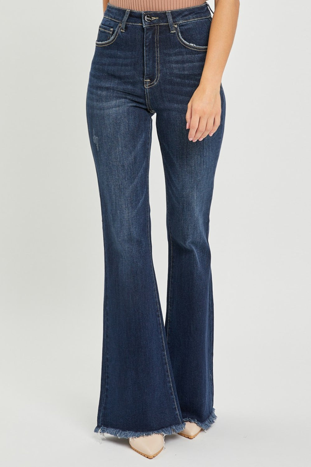 Stilla | Høj Talje Raw Hem Flare Jeans