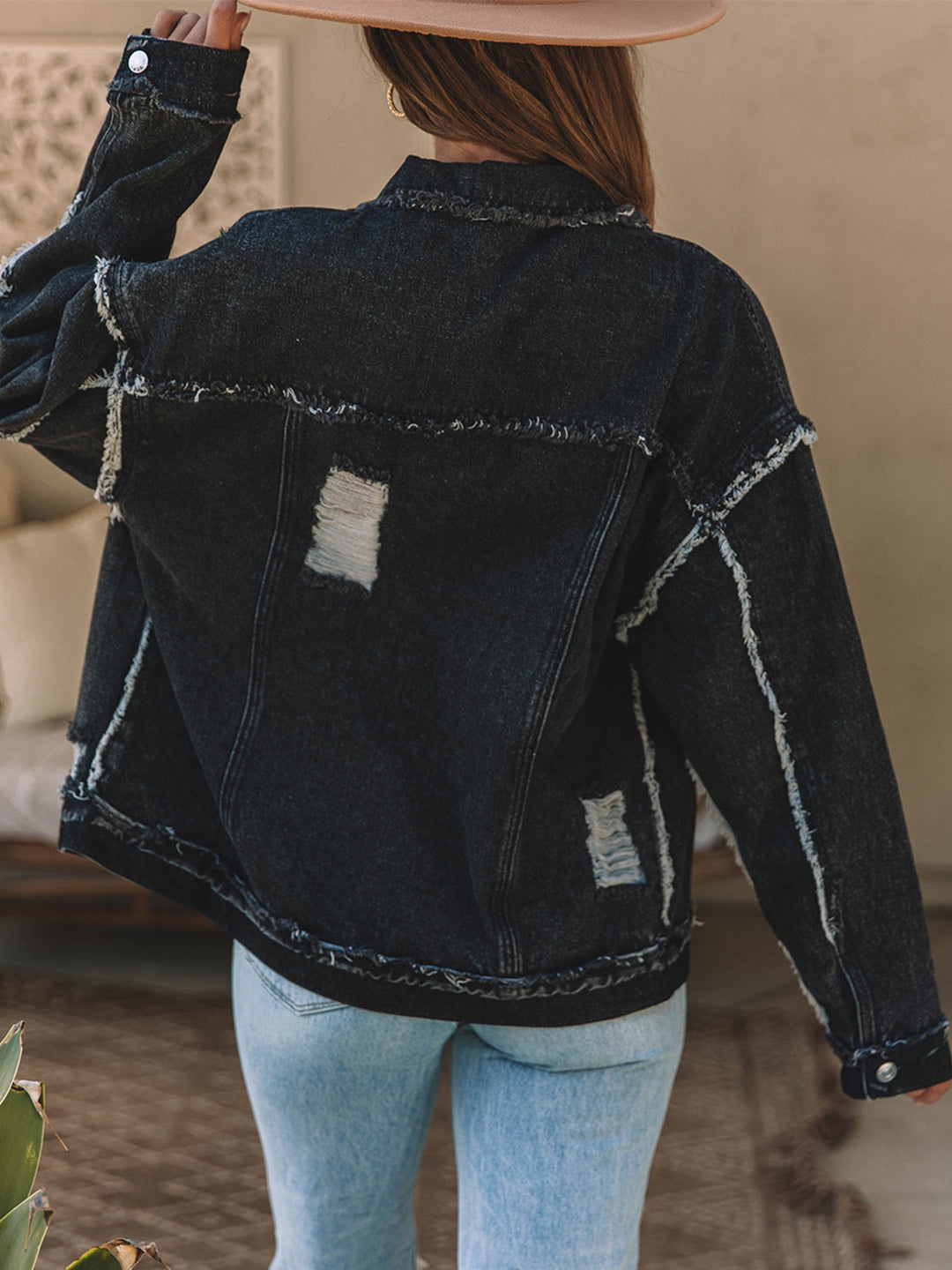 Stilla | Up Raw Hem Distressed Denim Jakke