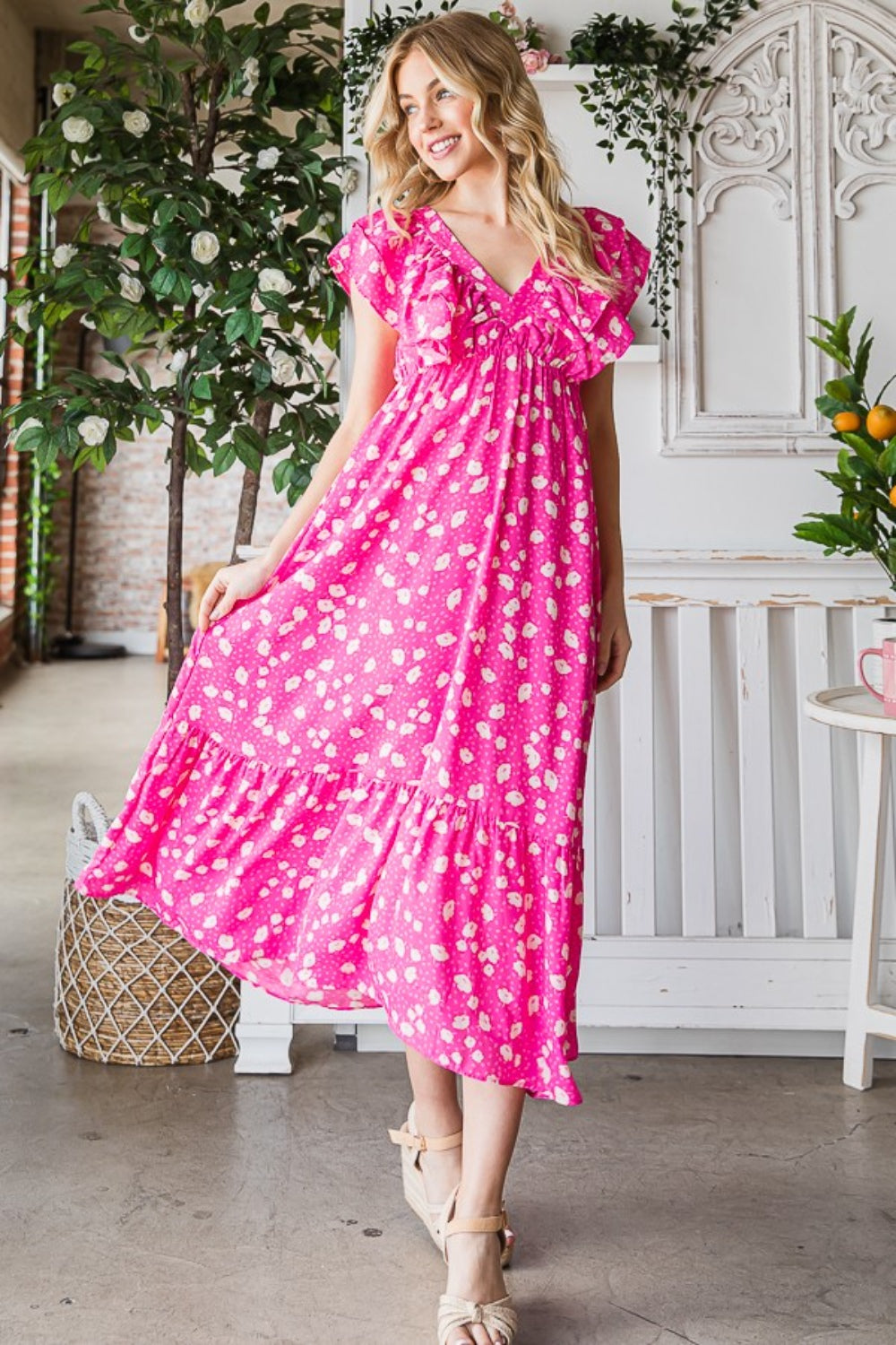 Stilla | J Printed V-hals Flæse Trim Lagdelt Midi Kjole