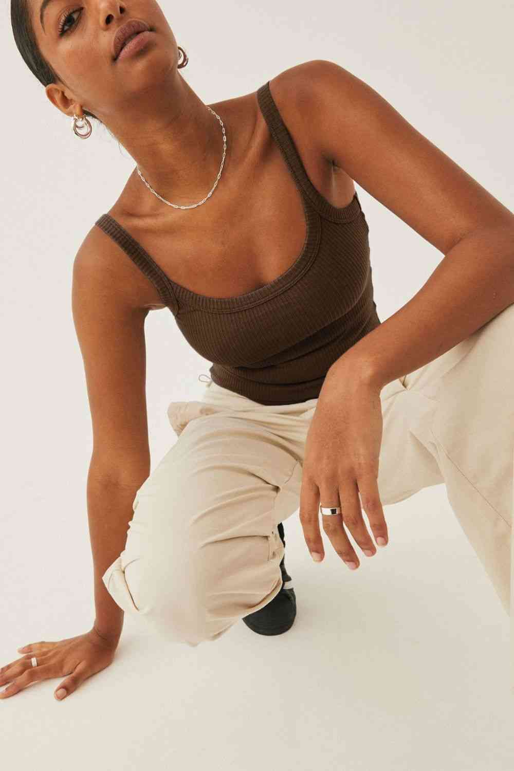 Stilla | Dine Drømme Ribbet Cropped Cami