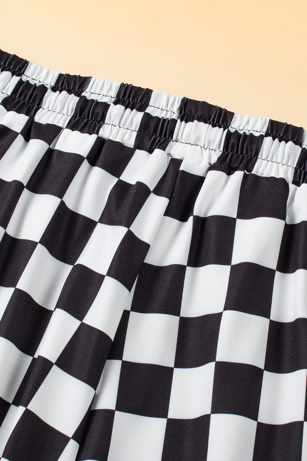 Stilla | Rutede shorts med lommer
