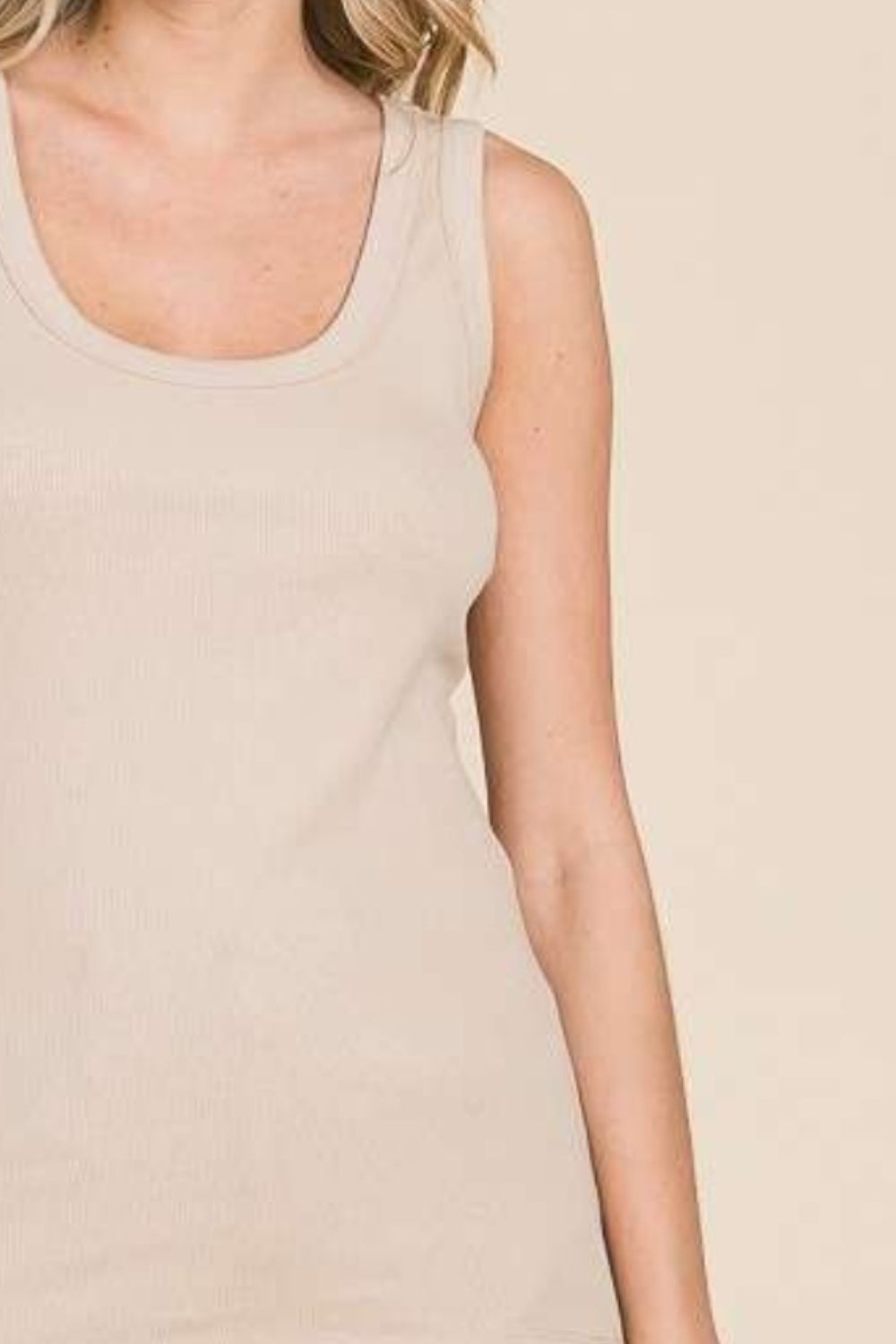 Stilla | Code Full Size Ribbed Scoop Neck Tank