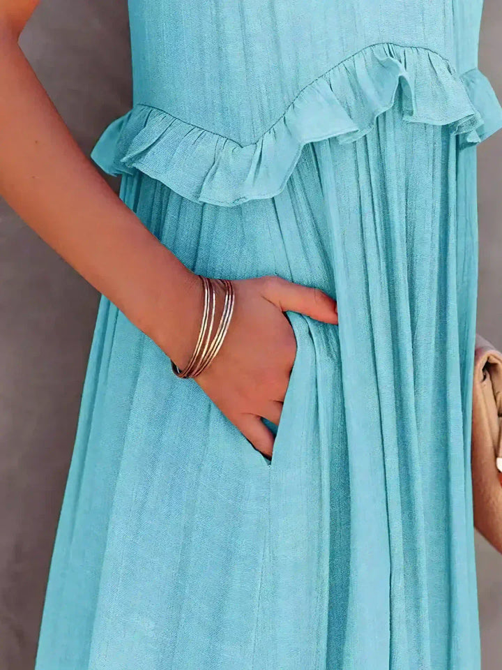 Stilla | Halter Ruffle Max Kjole