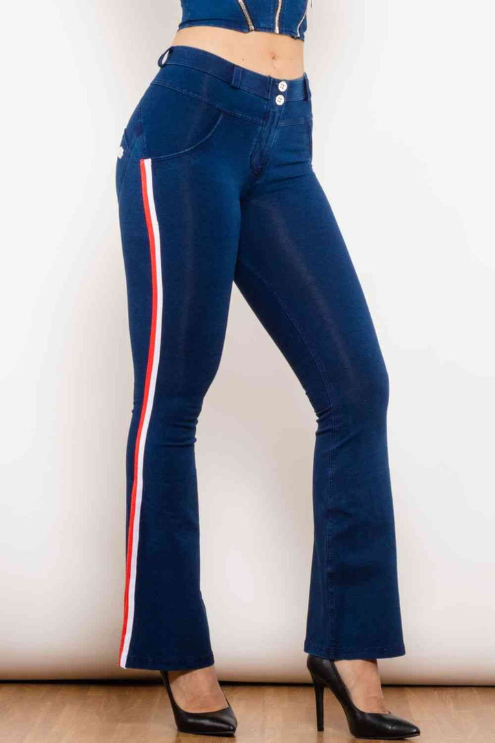 Stilla | Stripe Buttoned Bootcut Jeans