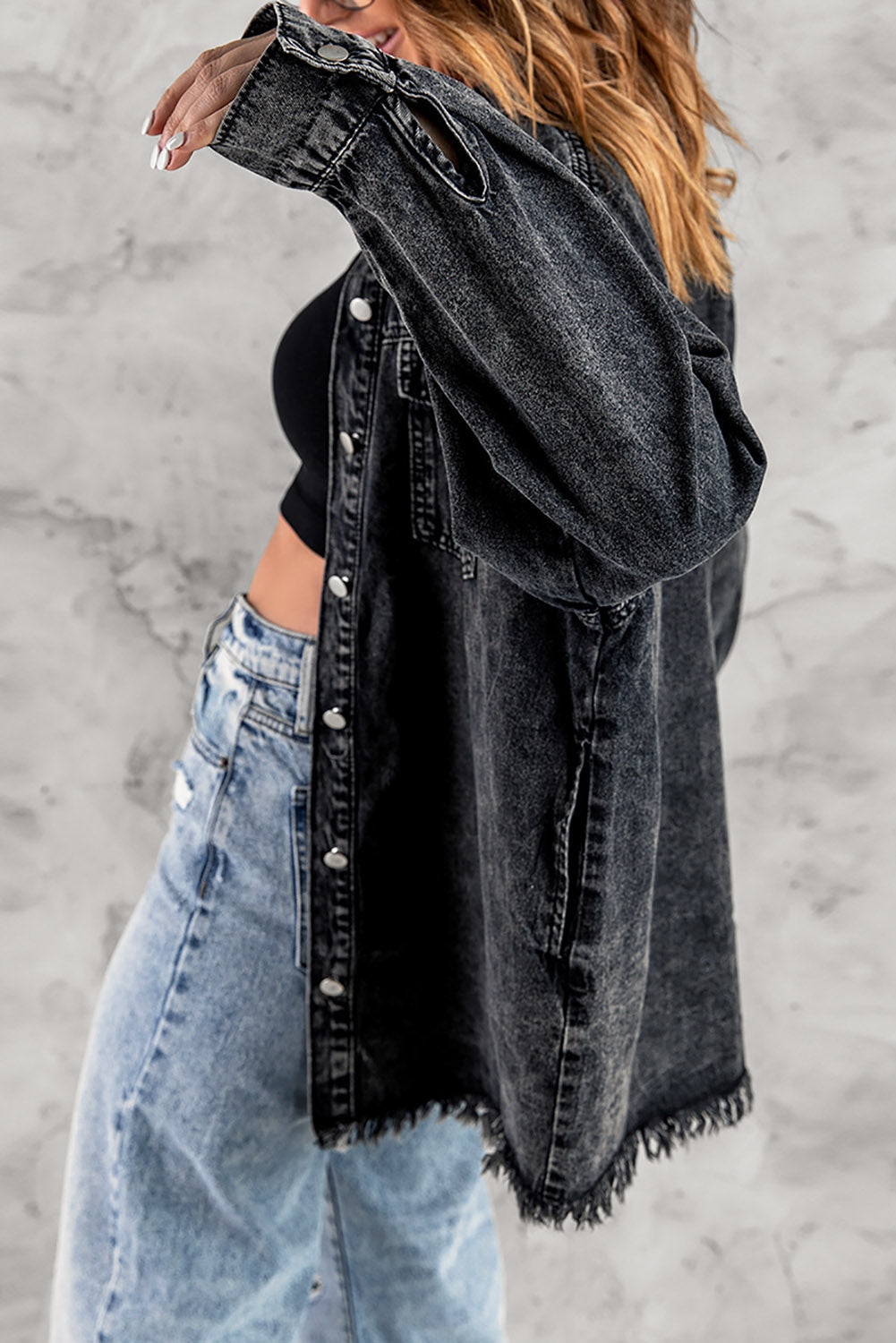 Stilla | up Pocketed Raw Hem Denim Jakke