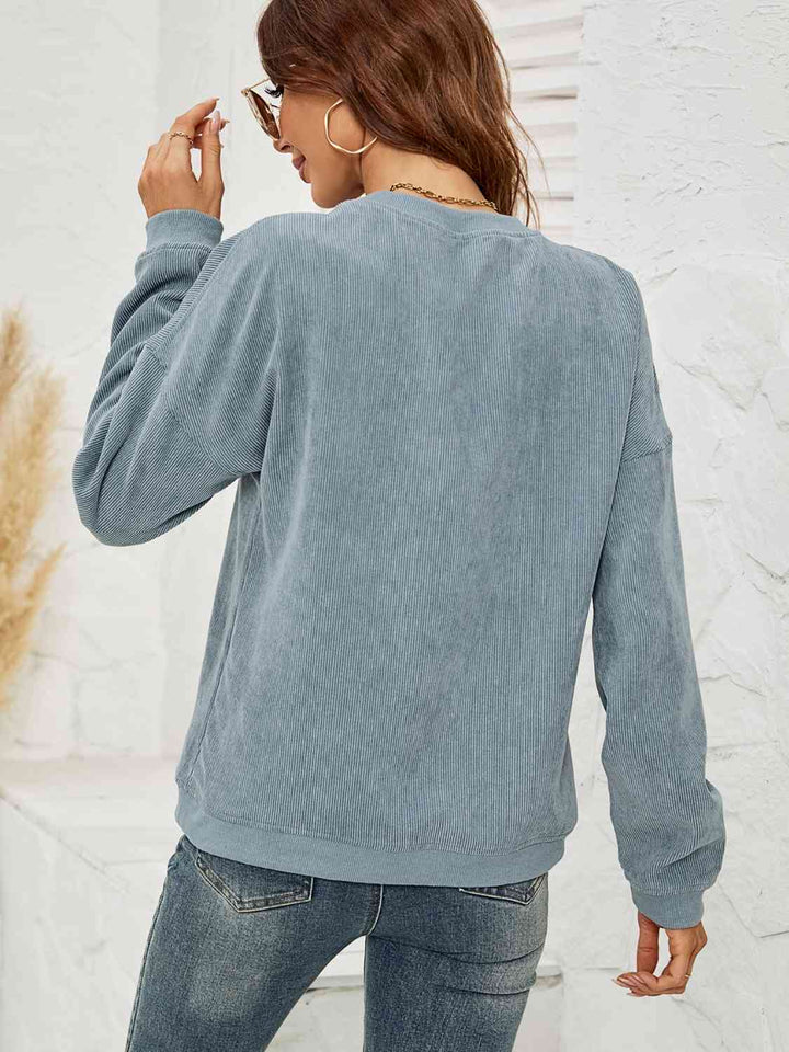 Stilla | Gnome Graphic Drop Shoulder Sweatshirt