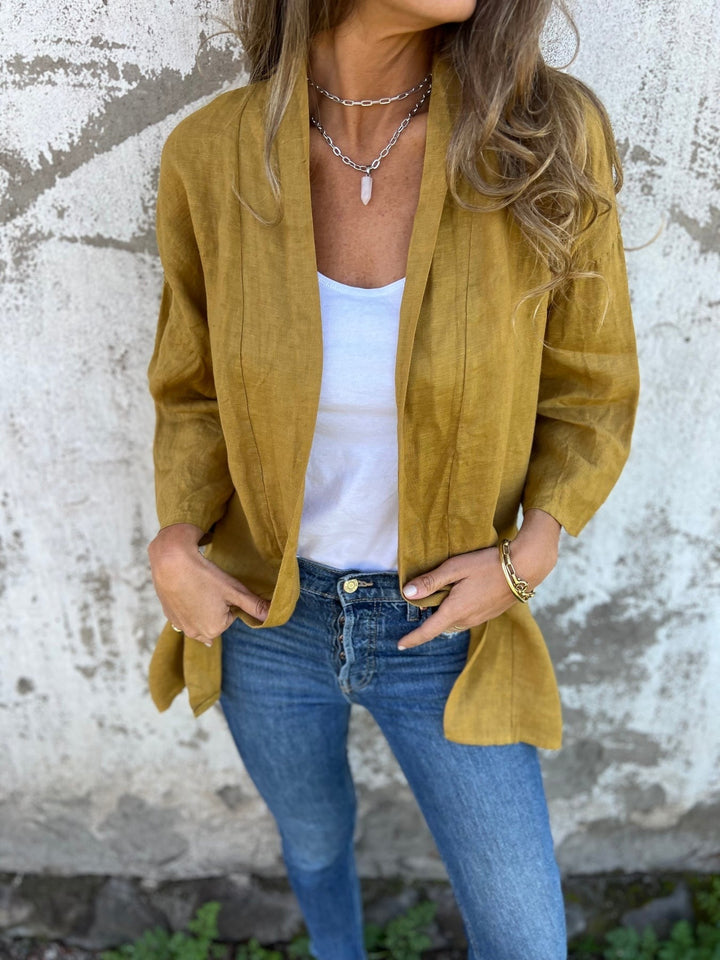 Stilla | Linned cardigan med volanger og 3/4-ærmer
