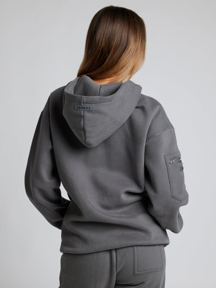 Stilla | Cozy Travel Hoodie med Flytilstand Grafisk