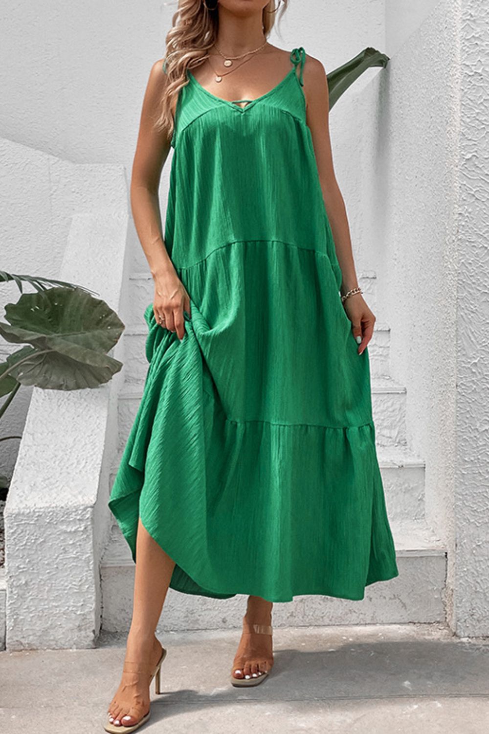 Stilla | Skulder Tiered Maxi Kjole