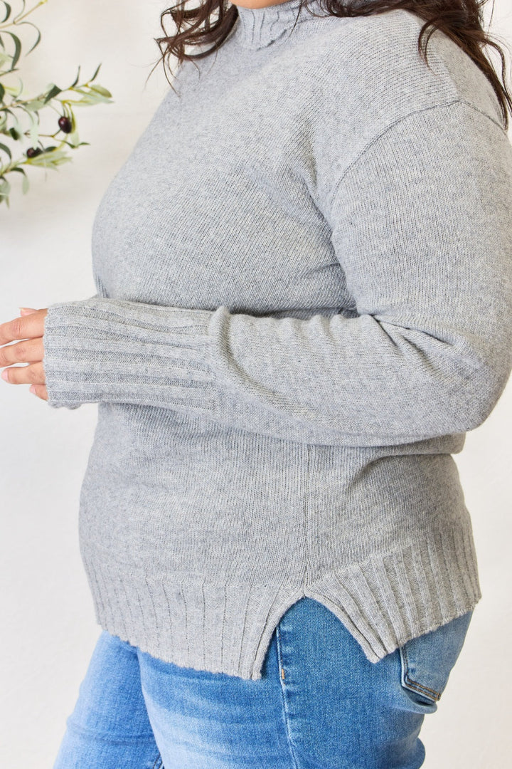 Stilla | Full Size Turtleneck Langærmet Slids Sweater