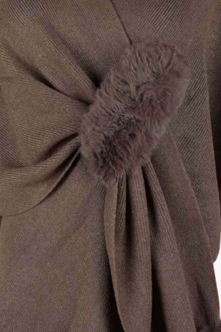 Stilla | Hals Pom-pom Trim Poncho