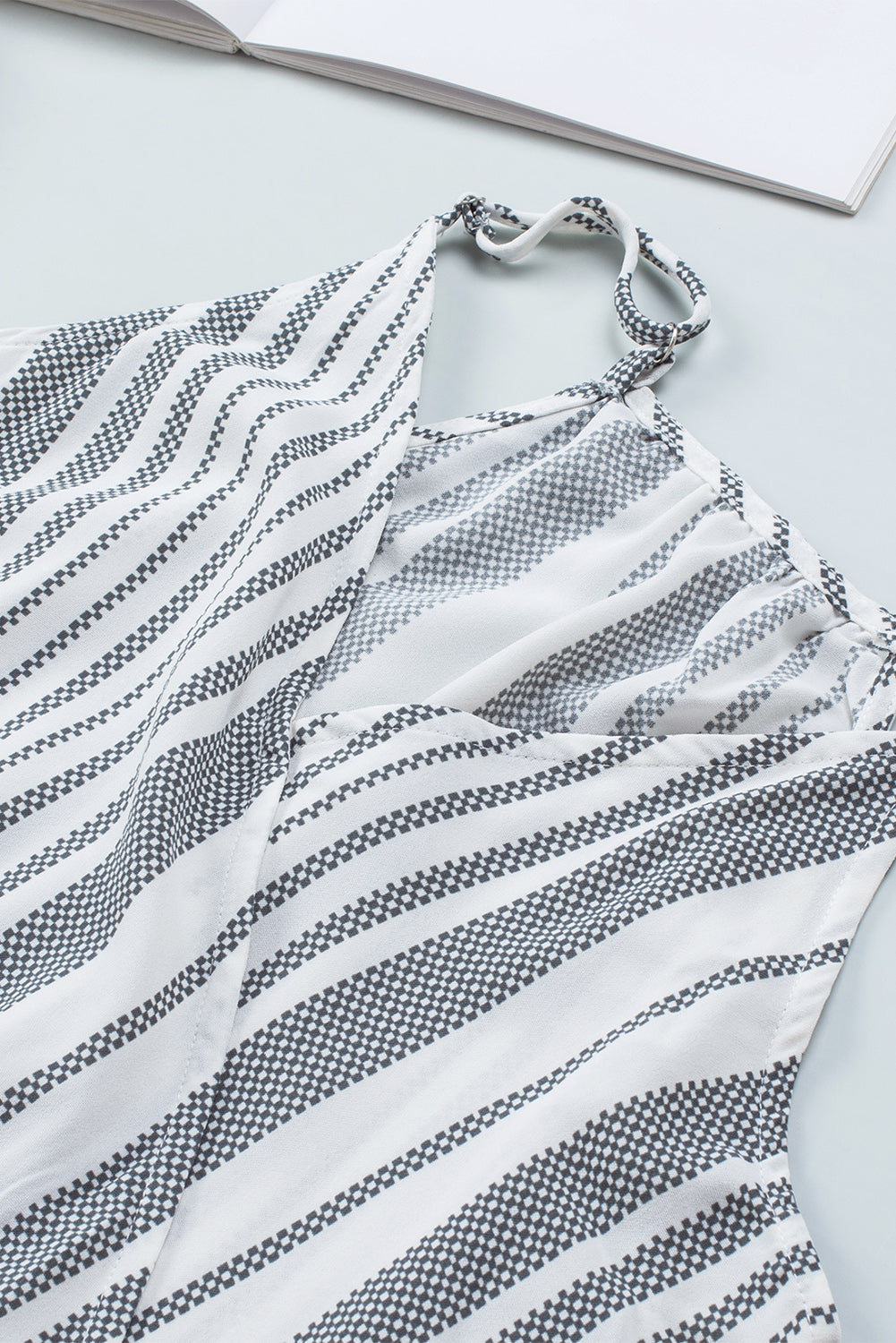 Stilla | Surplice Spaghetti Strap Cami