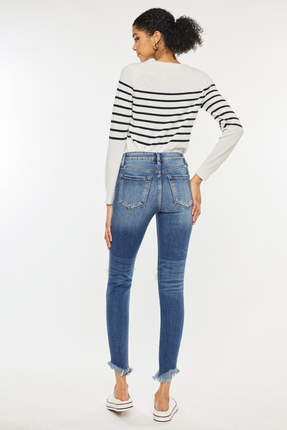 Stilla | Høj Talje Distressed Raw Hem Ankel Skinny Jeans