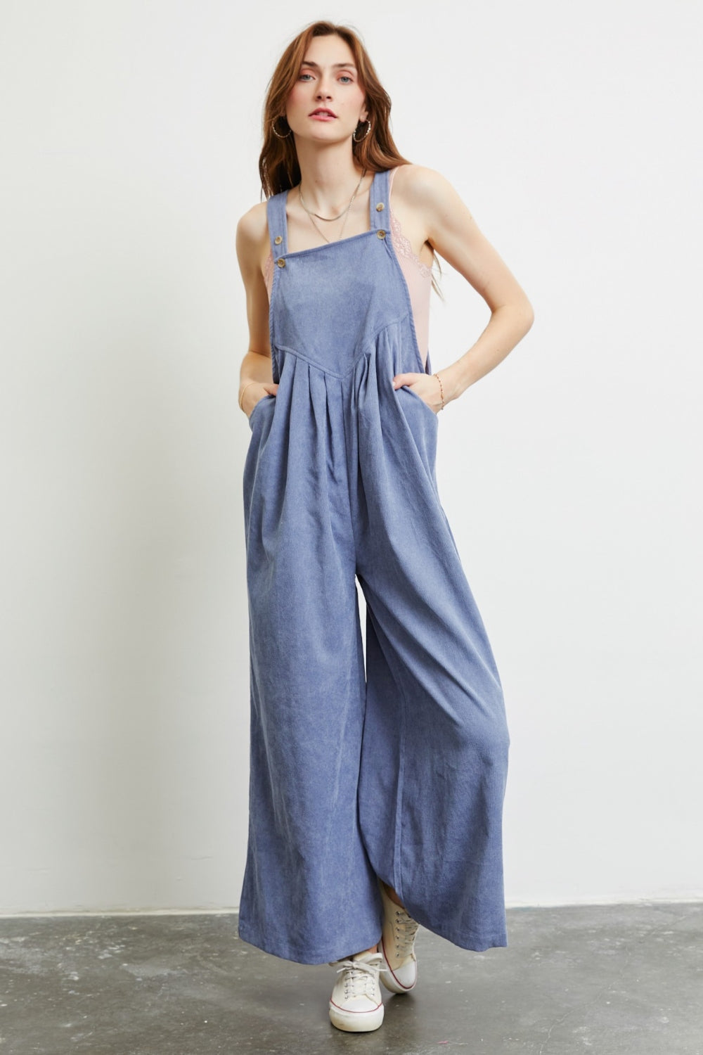Stilla | Full Size Wide Leg Overalls Med Lommer