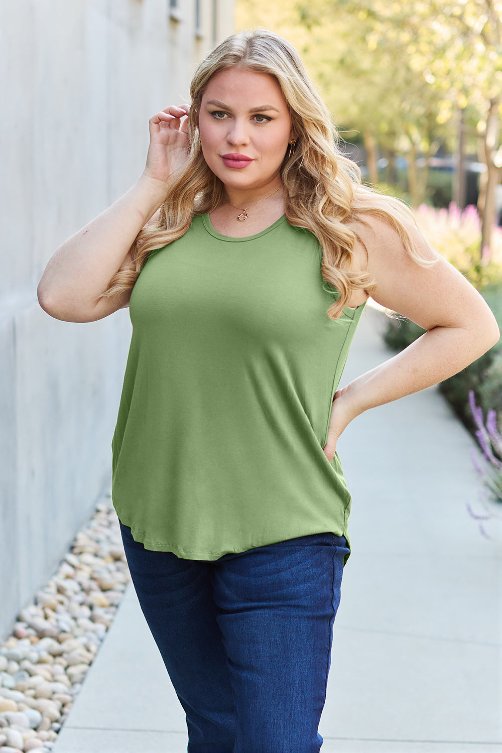 Stilla | Bae Bamboo Full Size Rund Hals Tanktop