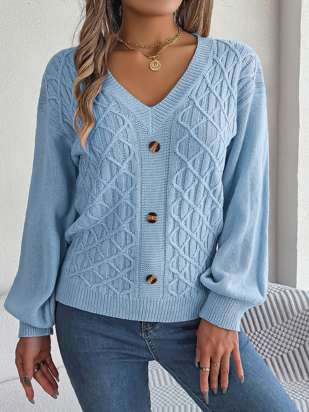 Stilla | Strikket V-hals lanterneærme sweater