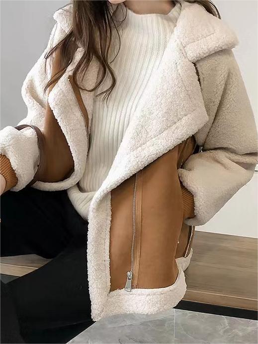 Stilla | Oversized Vegansk Syntetisk Wildlærjacke med Reverskrave