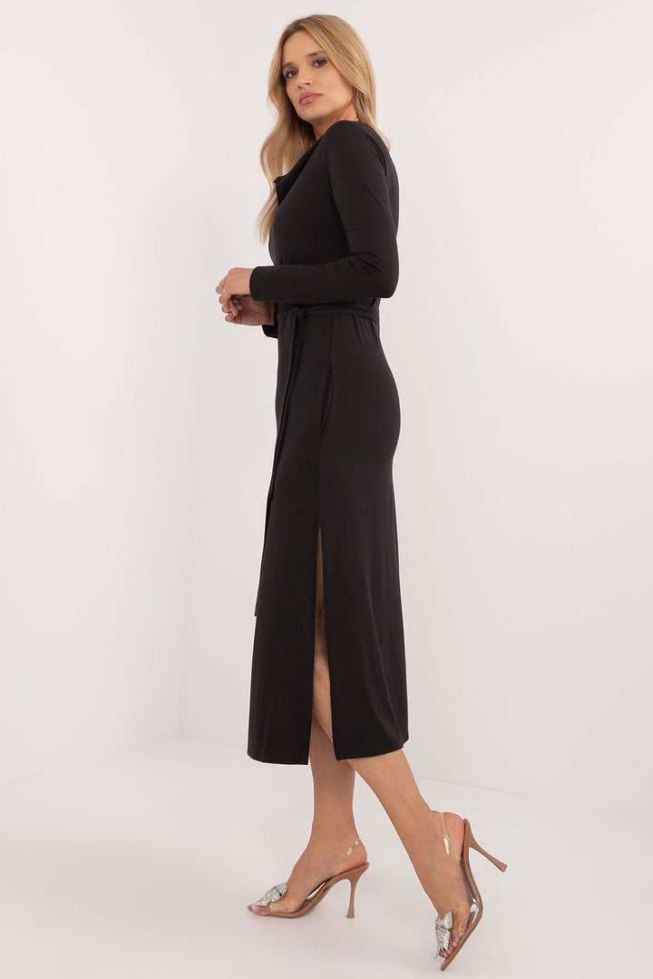 Stilla | Slimming Midi Kjole Til Enhver Lejlighed