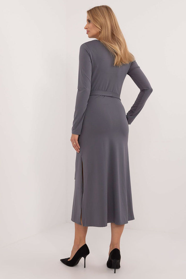 Stilla | Slimming Midi Kjole Til Enhver Lejlighed