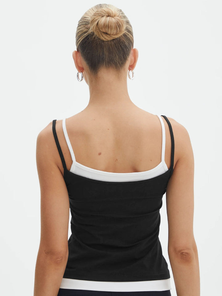 Stilla | Lagdelt Firkantet Hals Kort Camisole