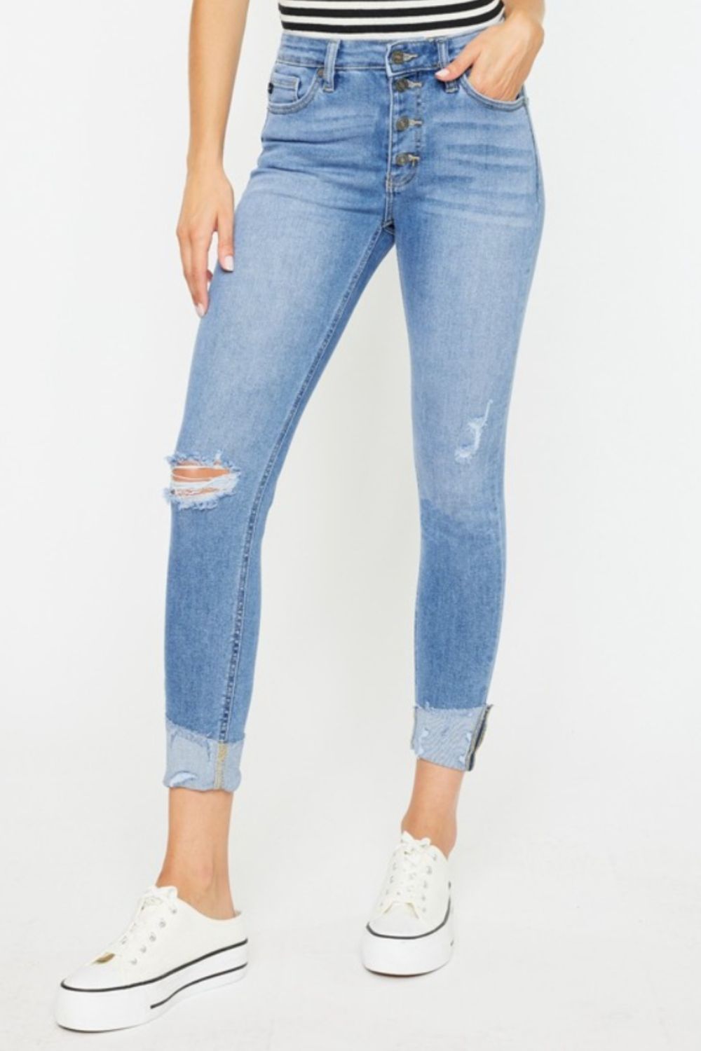 Stilla | Distressed Cat's Whiskers Button Fly Jeans