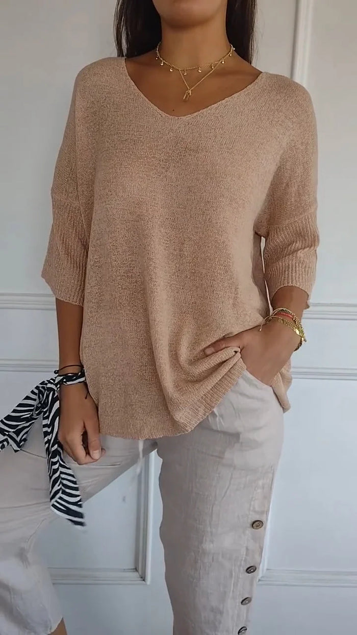 Skovae | Behagelig bluse med V-hals og løs pasform Løst, komfortabelt top med halvlange ærmer